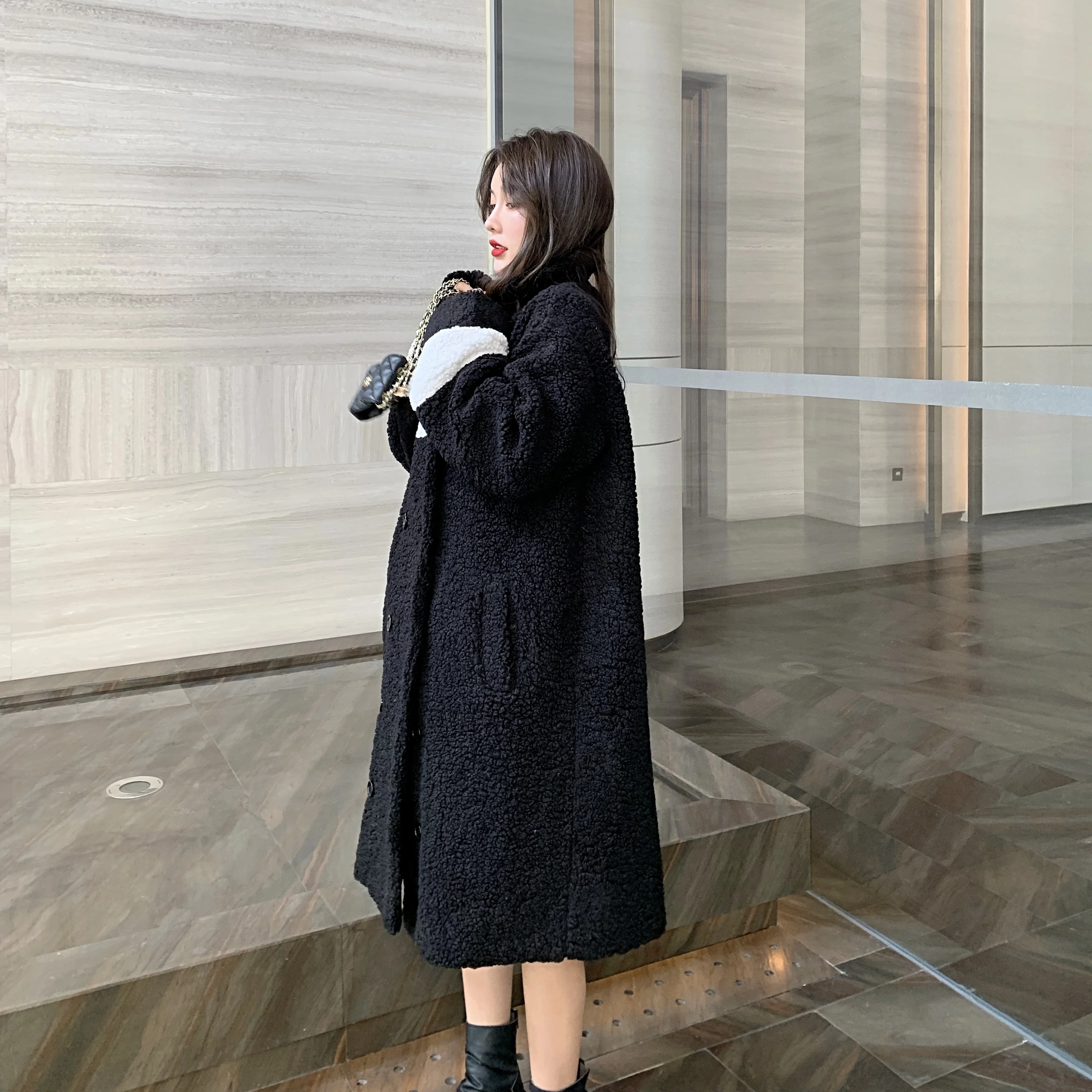 Женское зимнее пальто, длинное, корейское, толстое, модное, для досуга, темперамент, теплый воротник, свободный, толстый, имитация овечьей шерсти, дикая, теплая куртка L07