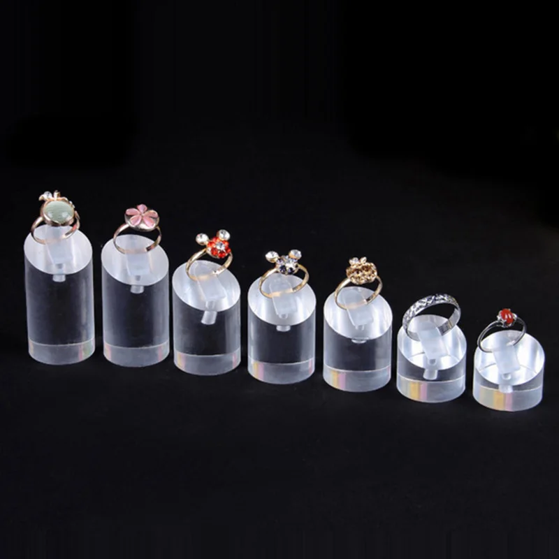 

Beautiful AcrylicTransparent Ring DisplayStand RingSeat Ring Jewelry Display Stand