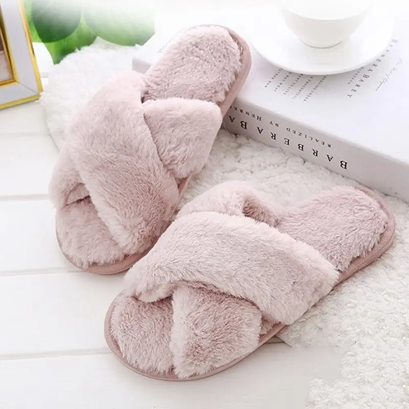 Mujeres Zapatillas de casa de invierno zapatos de mujer resbalón en pisos diapositivas mujer Zapatillas de piel sintética 36-43 venta al por mayor de zapatillas