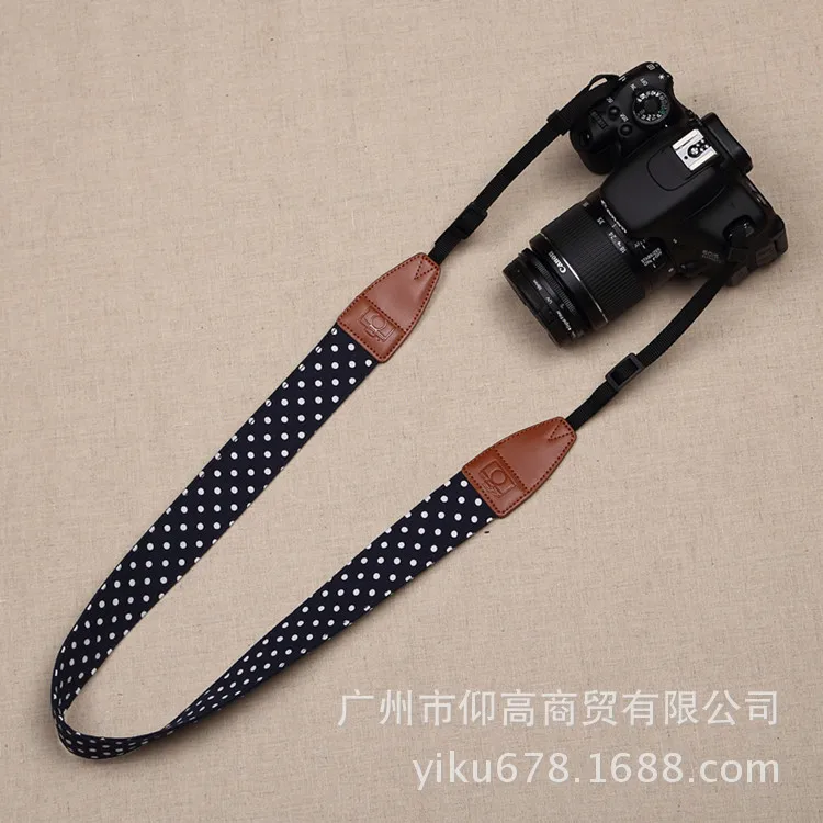 

Korean-style round Polka Dot Camera Straps Single-lens Reflex Camera Strap Relaxation Canon Nikon Strap AR001
