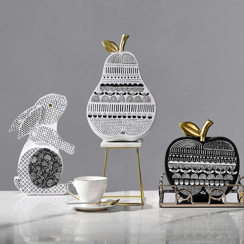 

Bohemian Style Hand Drawn Doodle Sculpture Half Apple Pear Resin Sculpture Abstract Rabbit Statues For Decor Home Accessories
