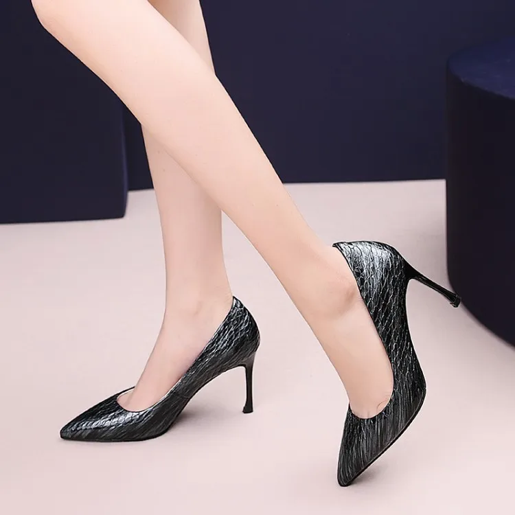 

2019 Spring New Style Single Shoes Pointed Stiletto Ol Career WOMEN'S Shoes Cowhide Printed Pattern Wine Single-heeled Shoes