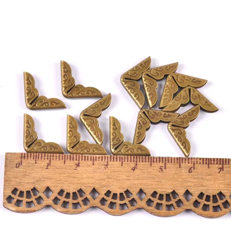 50pcs 14x14mm Antique Metal Book Scrapbooking Notebook Albums Menus Folders Corner Protectors Bronze Tone C3055
