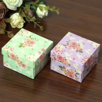 

50Pcs Cardboard Candy Boxes Square Gift Packing Box Party Favor Box Purple Kraft Paper Present Box 6.5x6.5x3.8cm