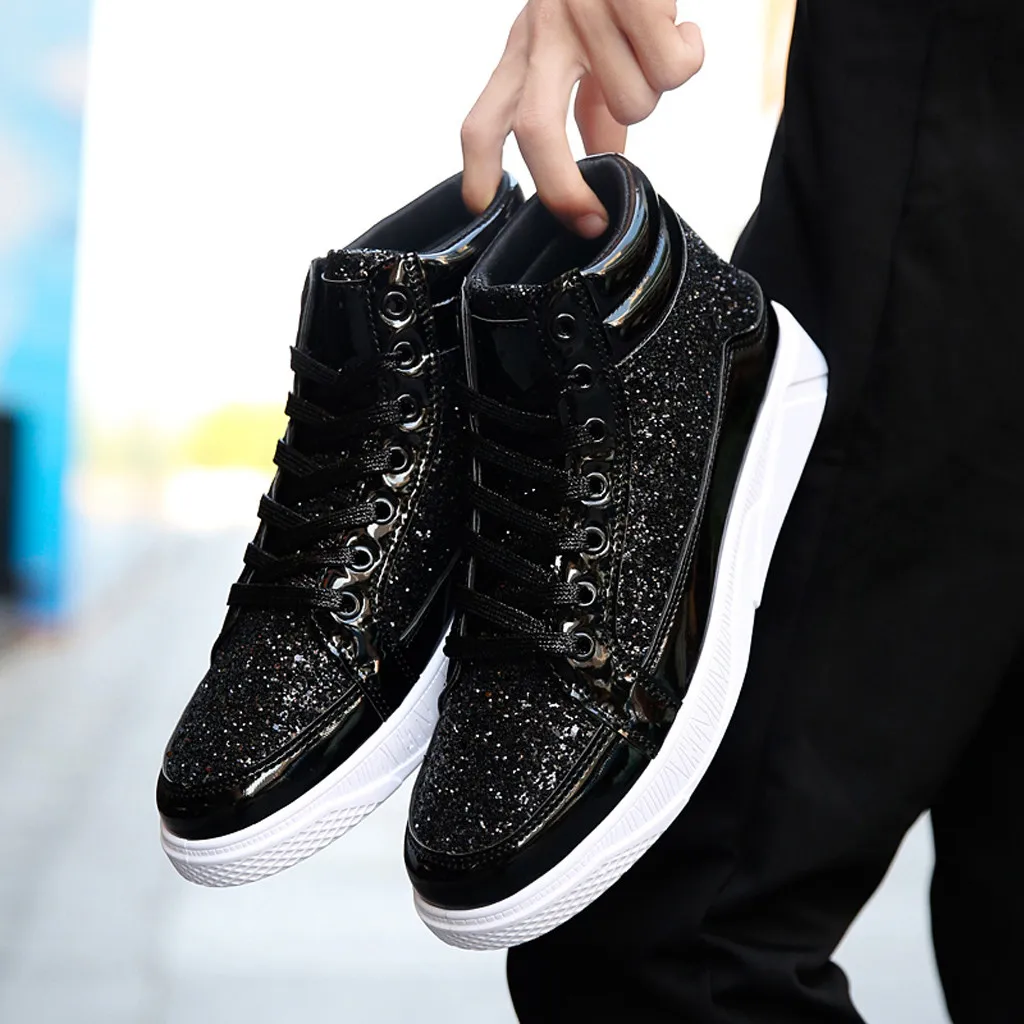 Мужская обувь; коллекция года; модные мужские ботинки с блестками; обувь с высоким берцем и блестящей боковой молнией; мужская повседневная обувь на плоской подошве для танцев; обувь в стиле хип-хоп; 9,4