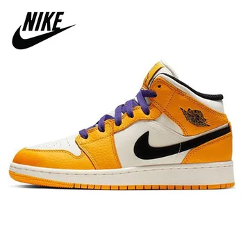 

Outdoor Nike Air Jordan 1 Retro High og Chicago Basketball Shoes Women's Basketball Sneakers Nike Air Jordan 1 Retro High OG