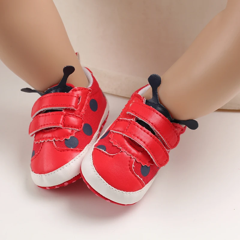 Детская обувь дышащая анти детская обувь для девочек мальчиков с мягкой подошвой для малышей обувь первая обувь детские ходунки