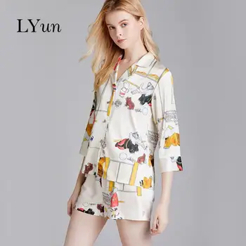 

LYun 2020 new pajamas ladies spring and summer silk thin section middle-sleeved shorts suit home wear can be worn outside