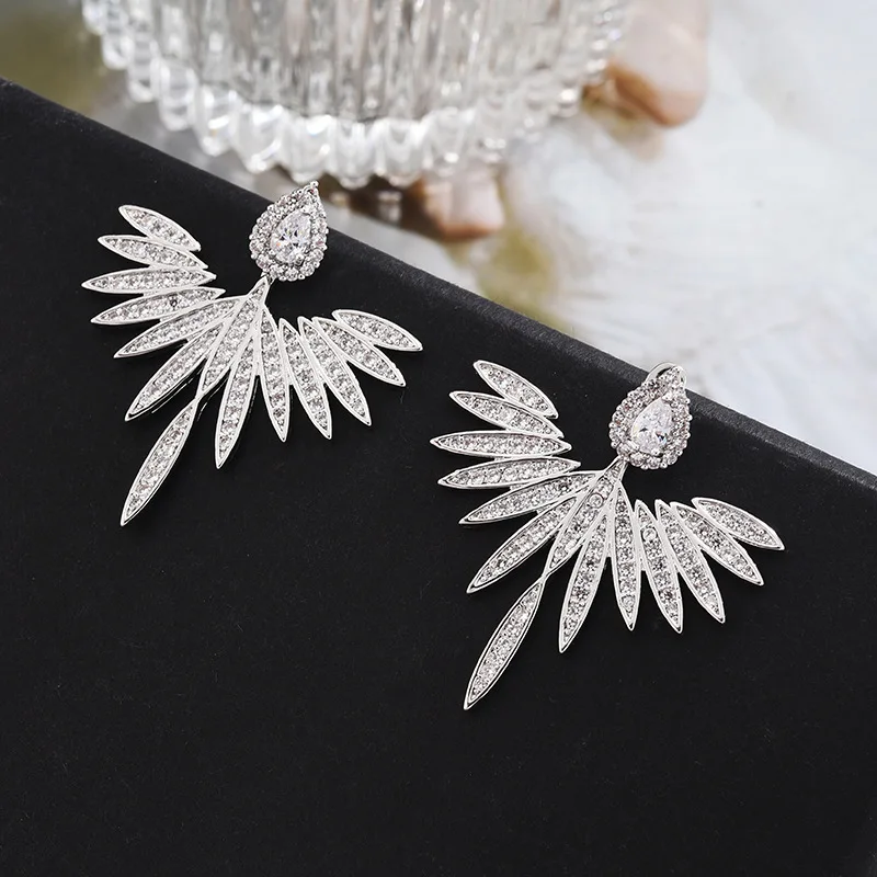 12417208485_751673024