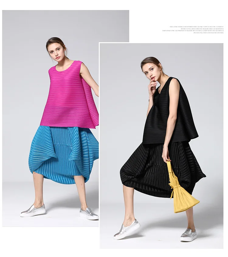 New Fashion Runway Pleats T-shirts Sleeveless Women Casual Loose Tops O-Neck Tees Female Solid Color Summer Clothes