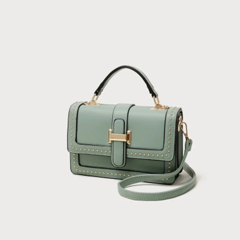 

2019 fashion new luxury designer shoulder bags Rivets Wide shoulder strap travel Chain PU leather Women's Designer Handbag