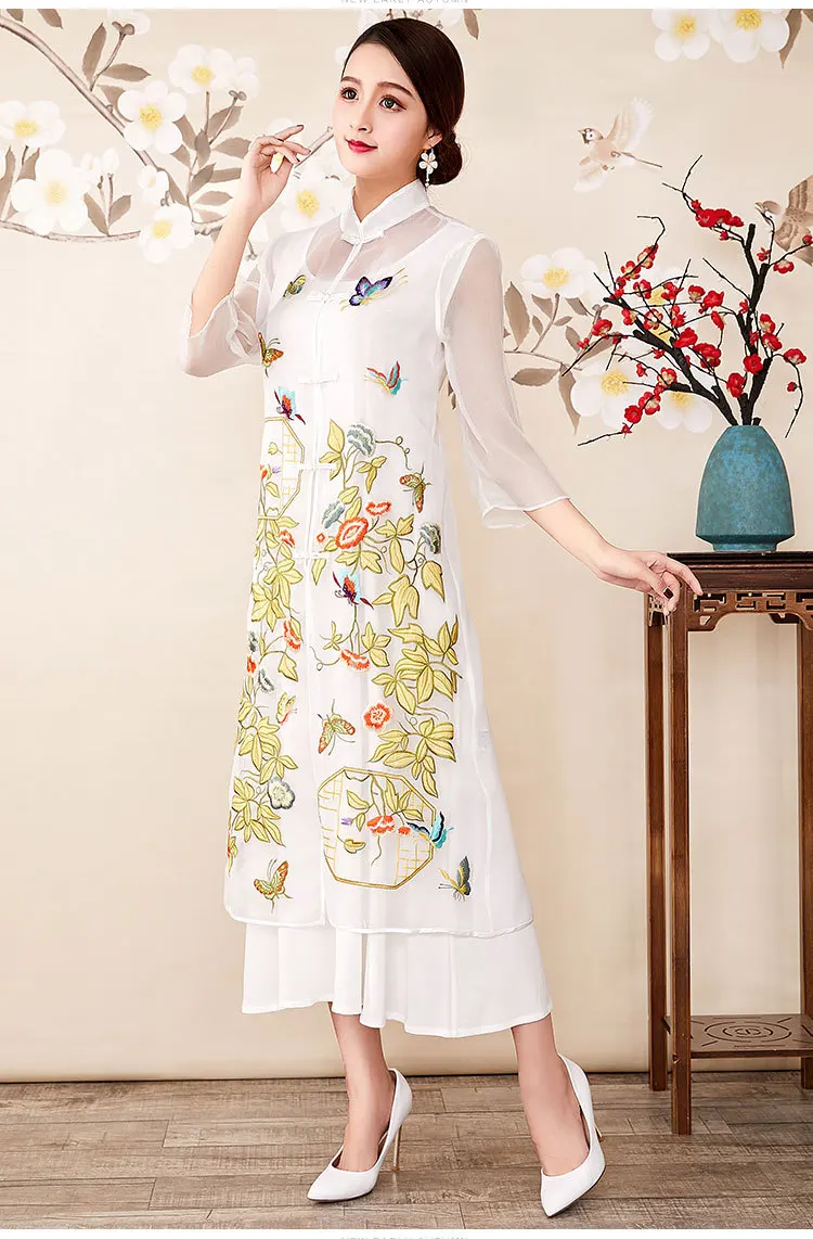 Chinese-style Embroidered Trench Coat Women's Spring New Style Trench Coat Organza Mid-length Towel of 9689