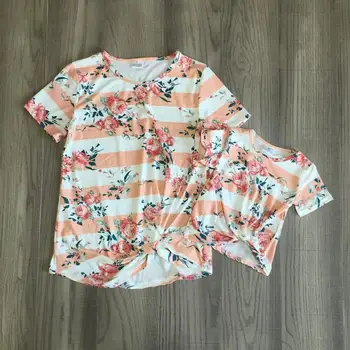 

Mommy and baby girls summer T-shirts stripes shirt with floral print mommy me shirts