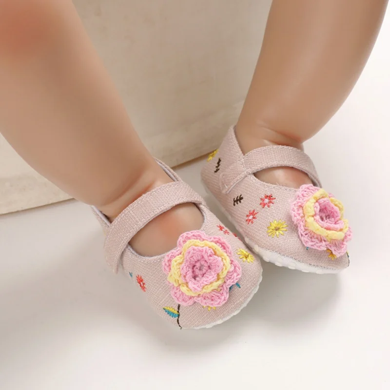 Нескользящая Повседневная прогулочная обувь для маленьких девочек; нескользящие кроссовки на мягкой подошве; осенние цветочные кроссовки; мягкая подошва; обувь принцессы