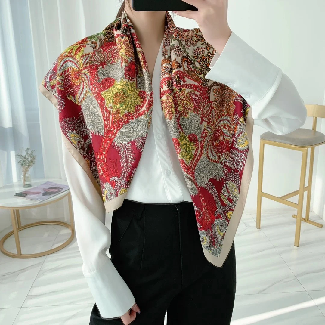 Tanio 90*90cm szalik kobiety luksusowy Design szalik szal wydrukowano jedwabny