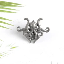 Silver color Octopus Brooch Fiction H.P. Lovecraft Cthulhu Pin Metal Badge Enamel Lapel Pins Gift for fans