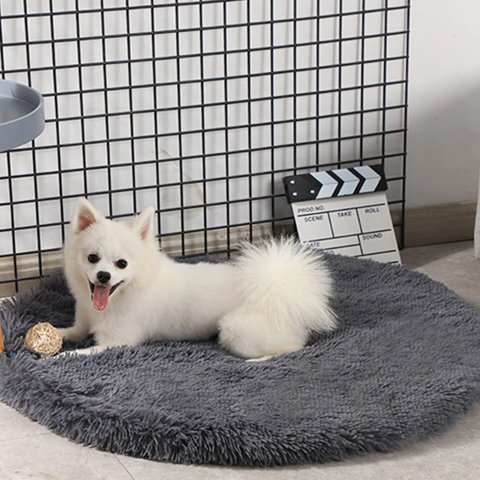 

Dog Bed Mat Round Plush Dog Mat Winter Warm Sleeping Cats Nest Soft Long Plush Dog Basket Pet Cushion Portable Pets Supplies