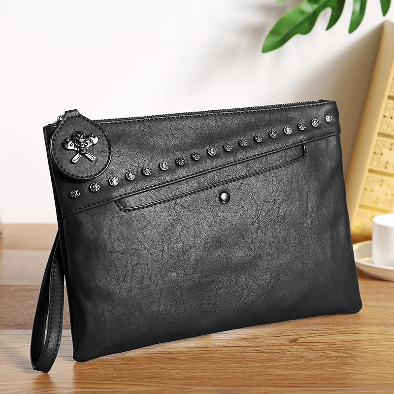 

New Fashion Rivets Handbag Men's Skull Clutch Envelope Bag Casual Purse Handbag for Male Shoulder Bag Free Shipping