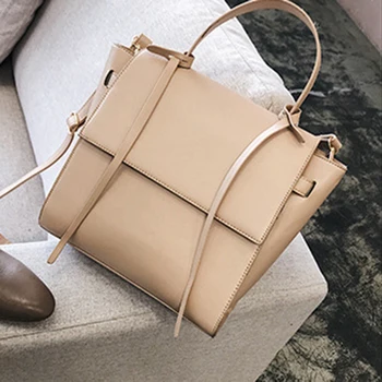 

Women's Leather Tote Bag Fashion Shoulder Bag Belt Decoration Crossbody Bag