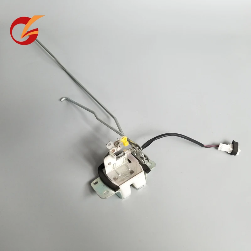 

use for benz VAN mb100 MB140 tailgate lock back door latch 6617403035 6617403135