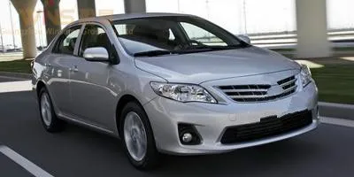COROLLA 2011_s_20110704234053 (1)
