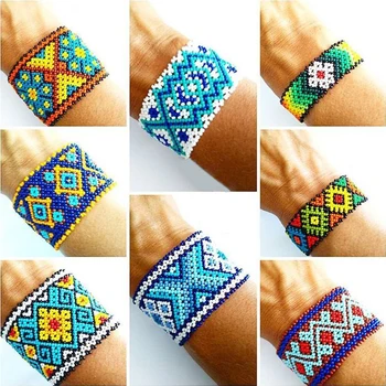 

Best lady Boho Handmade Beaded Bracelets Sets New Elastic Bangle Unique Gifts for Women Wedding Charm Bracelet Multi Color Hot
