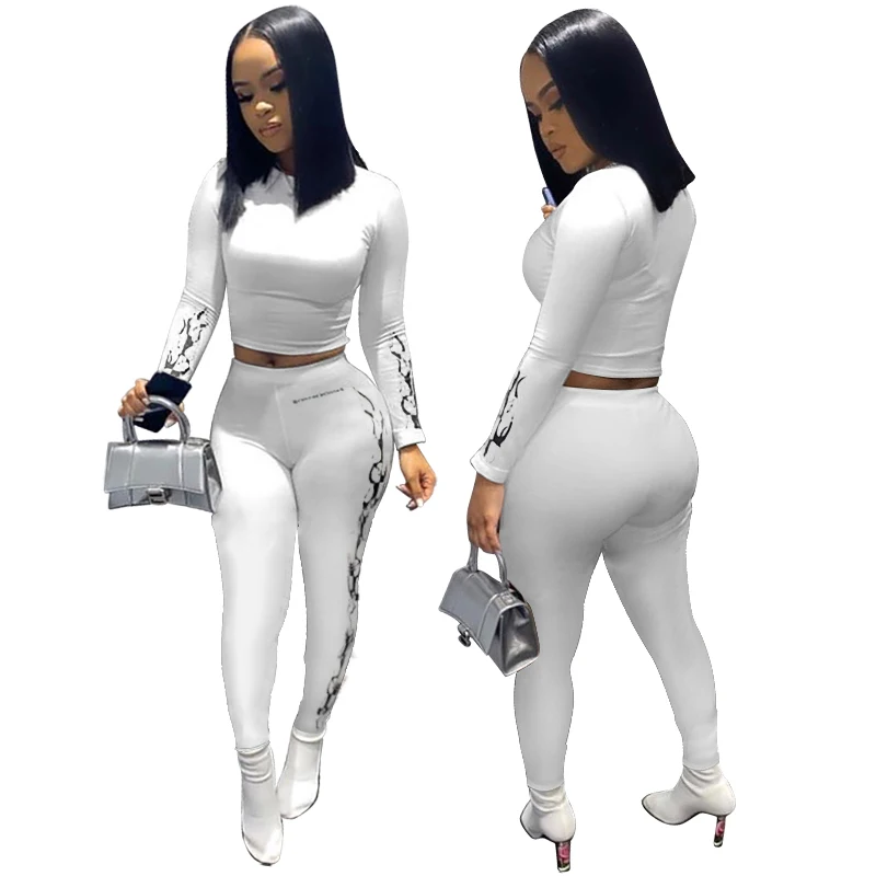 

New Fashion Women Two Pieces Set Sportswear Autumn Spring Female Fitness Clothes Streetwear Long Sleeve Crop Tops+Leggings S-3XL