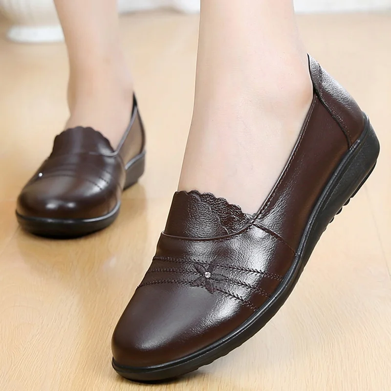 Большие размеры; коллекция 41/42 года; женская обувь на плоской подошве; лоферы из натуральной кожи; повседневная обувь; женские лоферы; женская обувь без шнуровки; черная обувь на плоской подошве; soulier femme - Цвет: Brown loafers