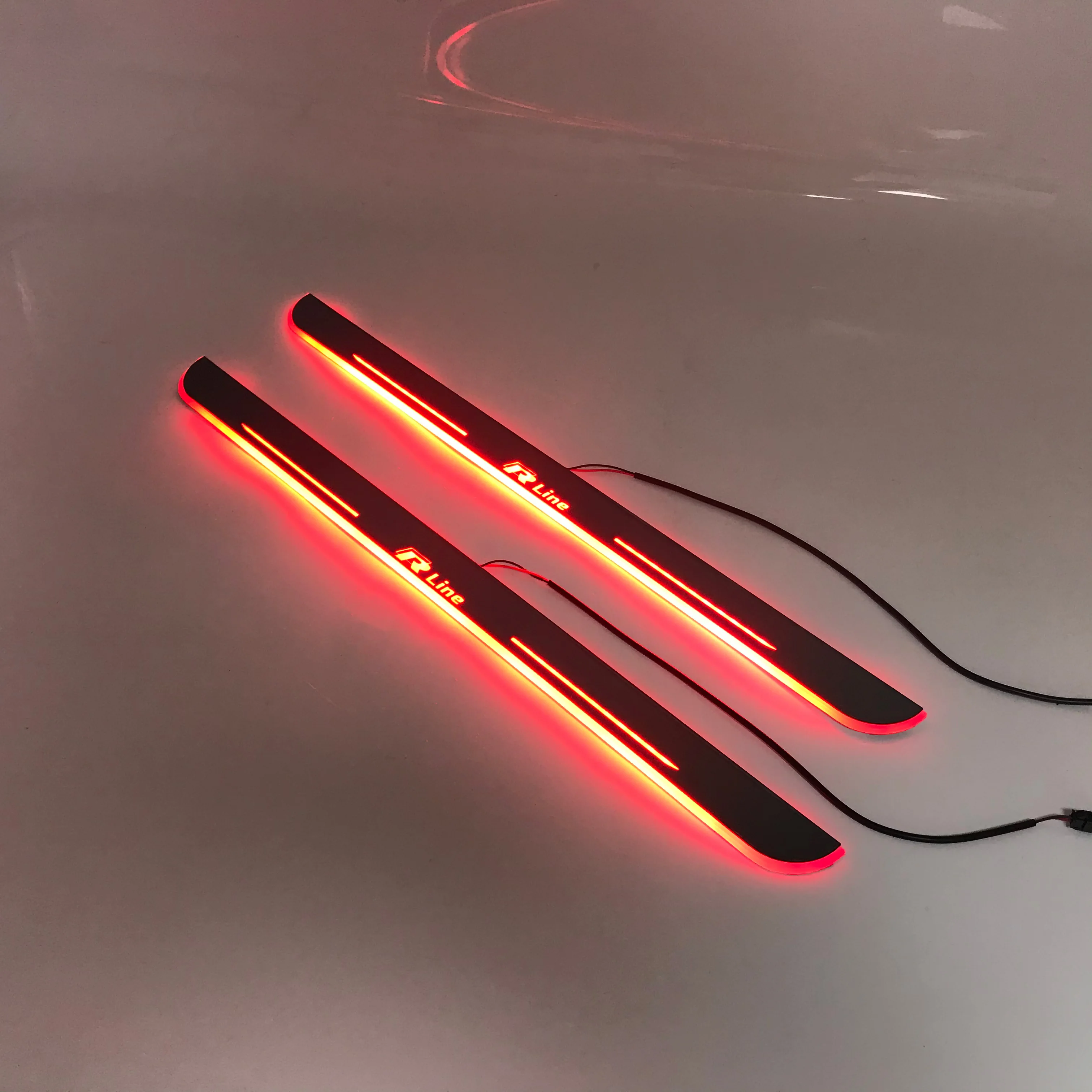 

Led moving door scuff forVolksagenPassatb5b6b8CC special use ynamic door sill plate welcome lamp lining overlay Flow/fixed light