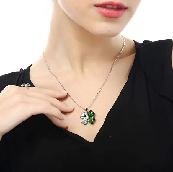 Новое Женское Ожерелье Дружба четырехлистный клевер милое модное хрустальное ожерелье ключица цепь массивное ожерелье