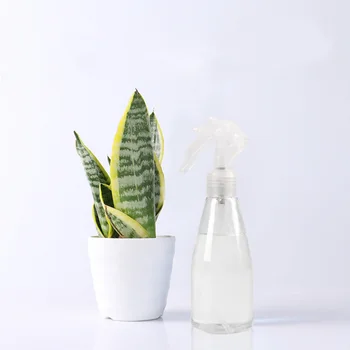 

4 pcs Watering Bottles Empty Multi-purpose Refillable 200ml Spray Bottle Sprayer for Gardening Hairdressing