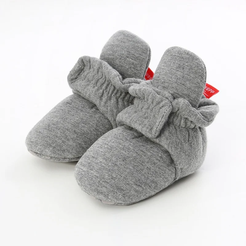 Детская обувь для малышей; теплые зимние пинетки из искусственного флиса; нескользящая обувь для новорожденных; обувь для малышей с буквенным принтом; зимние ботинки - Цвет: I