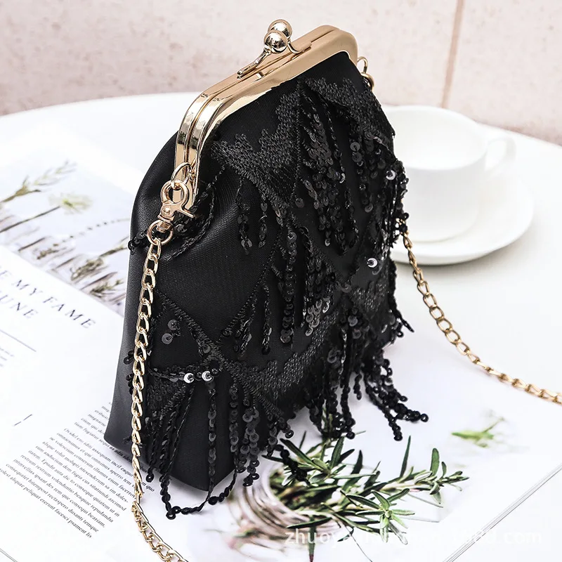 9385742397_1826699174