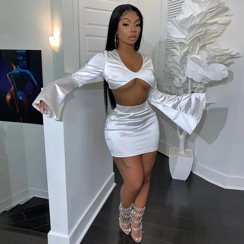 

Women Solid Color Outfits 2 Pcs Flare Long Sleeve U-shaped Neck Crop Top + High Waist Skirt