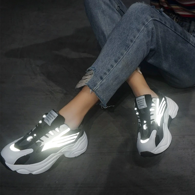 Женские модные кроссовки на платформе Вулканизированная обувь коллекция 2020 года