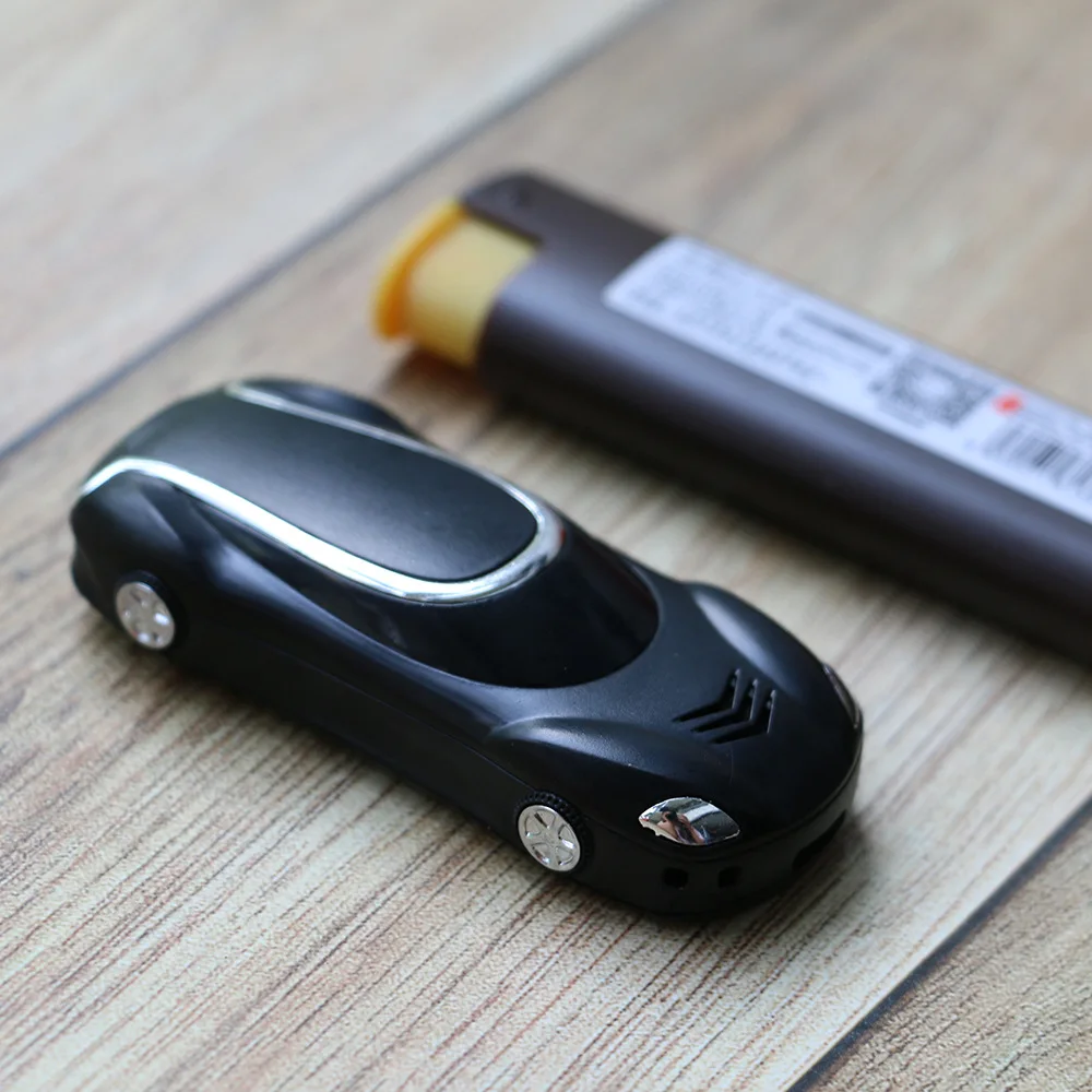 

Low Price Car Children Mini Students Bluetooth Mobile Phone Backup Magic Sound Foreign Language Mobile Phone Cool Mini Dual Card
