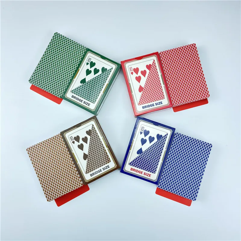 

2pcs / Lot 4 Colors PVC Poker Playing Cards Plastic Waterproof Frosting Baccarat Texas Hold'em Pokers Card Game Entertainment
