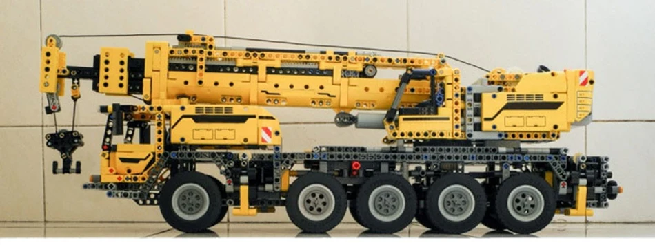 20004 Technic серия мотор мощный мобильный кран Mk II модель автомобиля строительные наборы Блоки Кирпичи совместимы с 42009 подарки