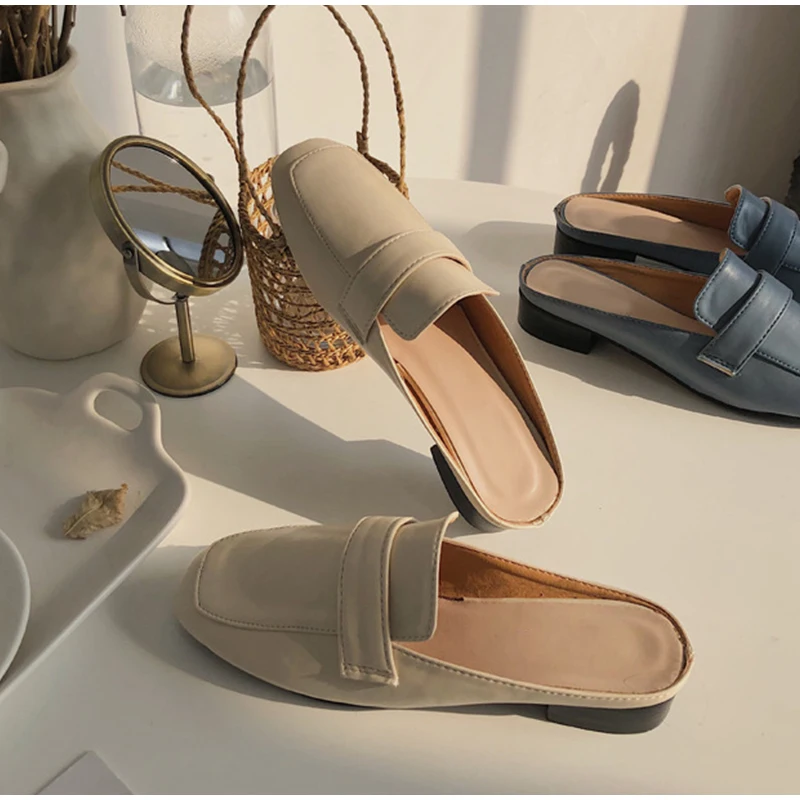 

2020 Women Flat Slippers Summer Ladies Leather Slip On Casual Shoes Woman Comfortable Slides Fashion Female Mules Footwear New
