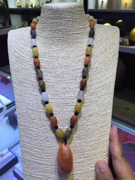 

Jade necklace