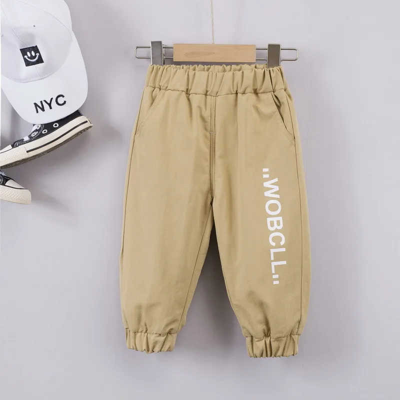 21135274194_1921440229