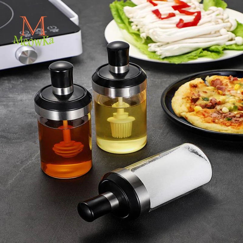 condiment jar with spoon