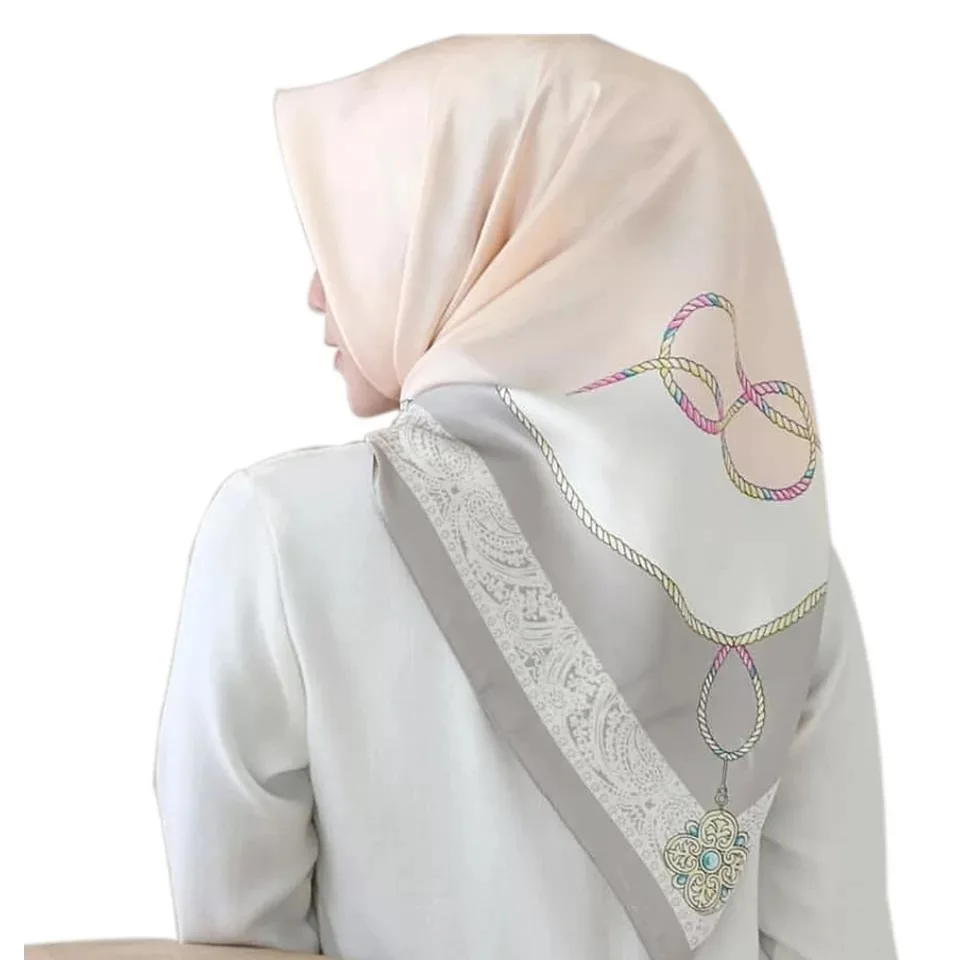 Модная шаль шарфы для женщин цветочный принт атласный шелковый шарф Женский 90x90 см красивый квадратный платок пляжная шаль для дам хиджаб - Цвет: 26
