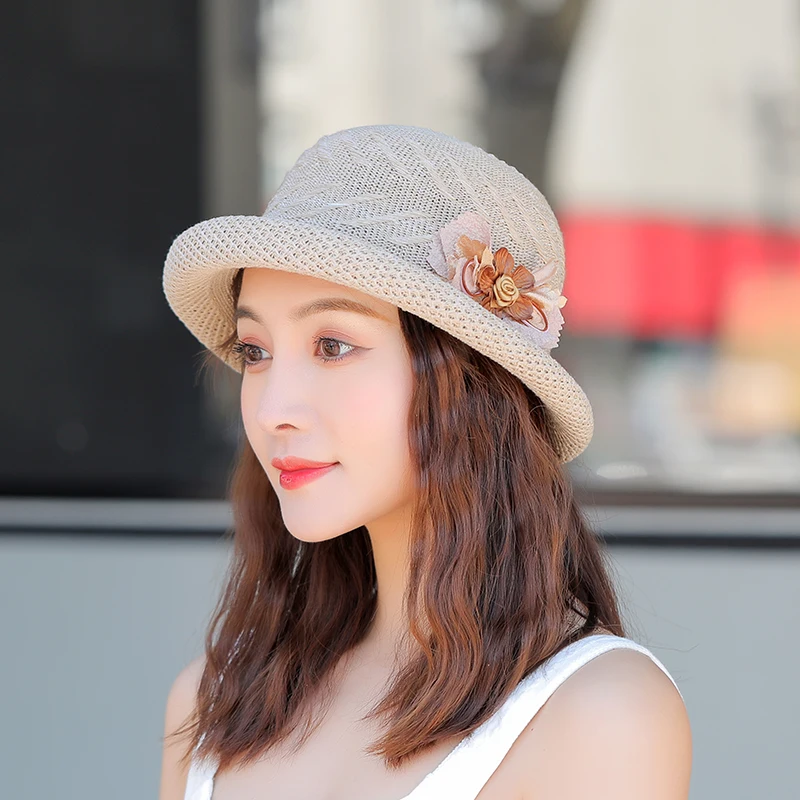 2025 New Summer Sun Hats Women Fashion Female Girl Flower Beach Hat Casual Straw Flat Dome Crimping Basin Cap Bone Feminino