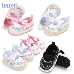 Zapatos de lona con lazo Floral para recién nacido, zapatillas antideslizantes de suela suave para cochecito de 0 a 18M, 2022