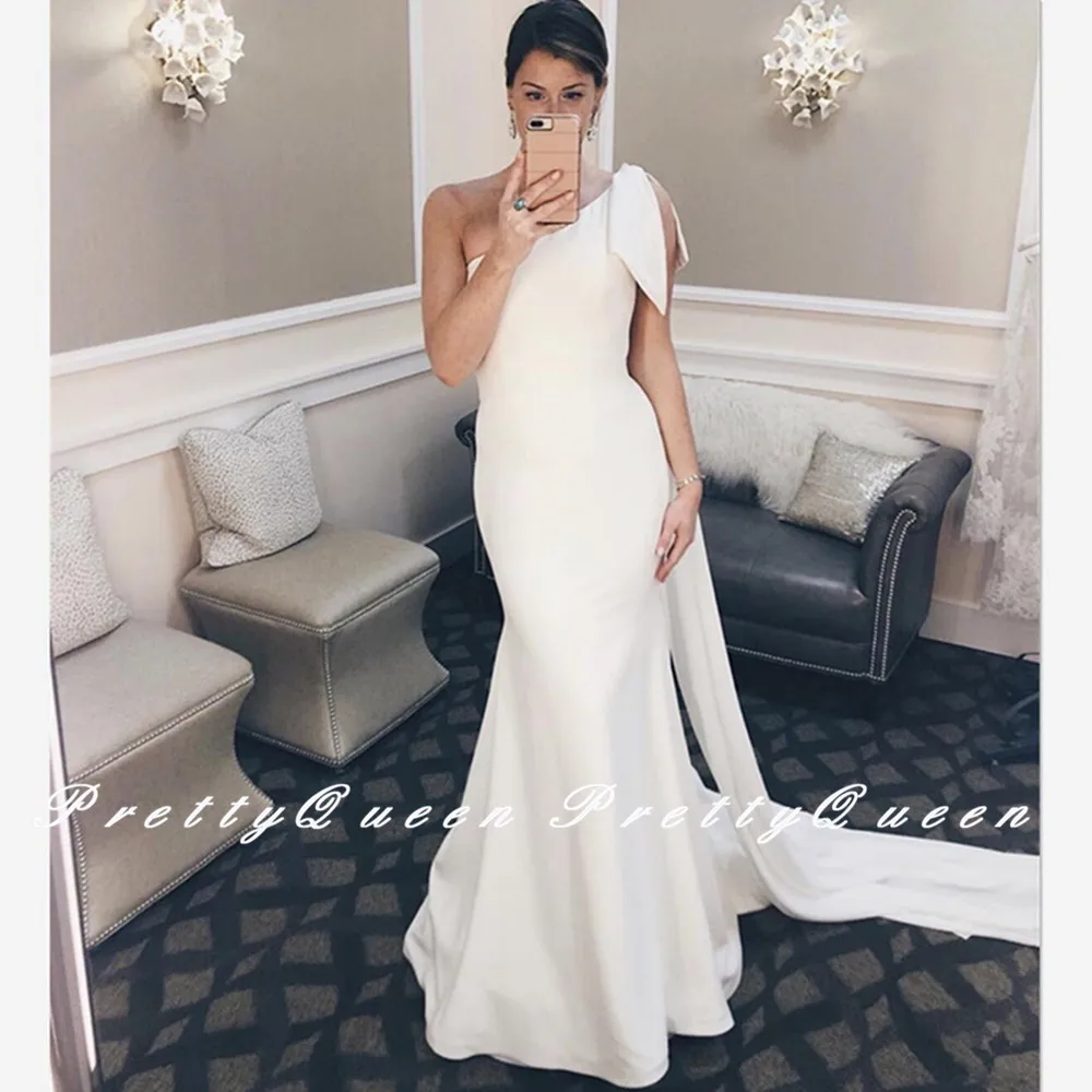 White Satin Lange Mermaid Trouwjurk Met Cap Lint 2020 Een Schouder Bohemen Jurken Bridal Formele Vestido De Noiva White Satin Lange Mermaid Trouwjurk Met Cap Lint 2020 Een Schouder Bohemen Jurken Bridal Formele Vestido De Noiva