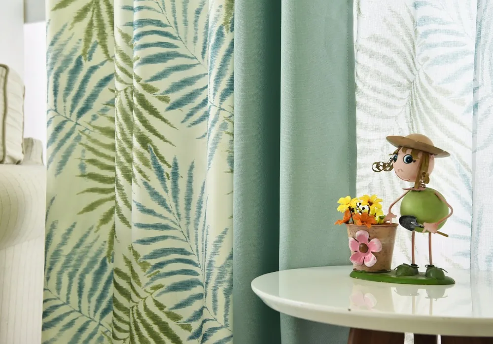 3591883675_1042572061