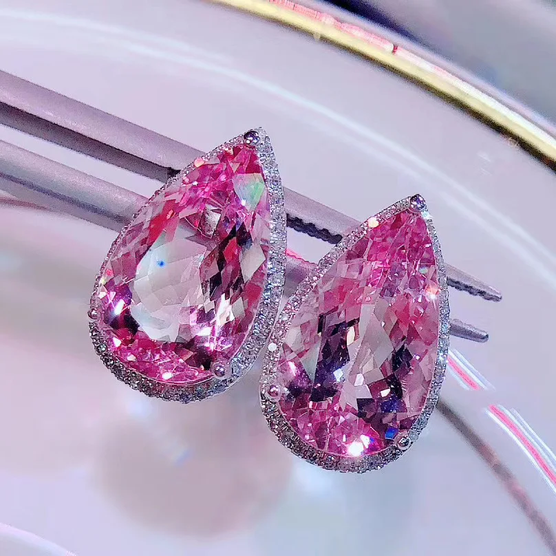 

Серьги-гвоздики из серебра 925 пробы с розовым сапфиром