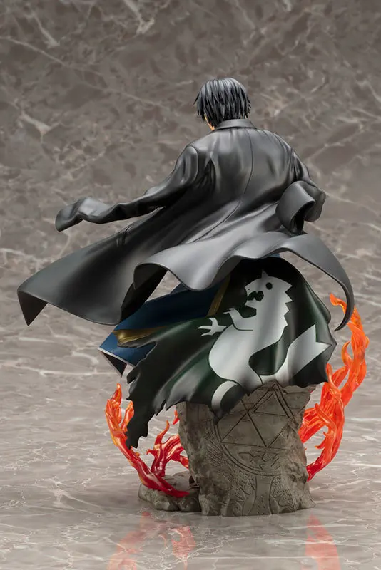 Anime Peripheral Fullmetal Alchemist Division Fire Practice Colonel Roy Horse Stan Garage Kit Model Toy