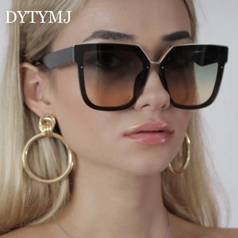 

DYTYMJ Oversized Sunglasses Women Retro Square Sunglasses Women Luxury Designer Glasses for Women Retro Oculos De Sol Feminino